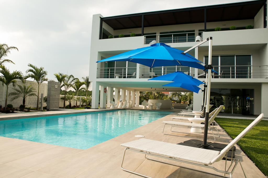 Hotel Aqua Spa & Resort มาร์ติเนซ เดอ ลา ทอเร ภายนอก รูปภาพ