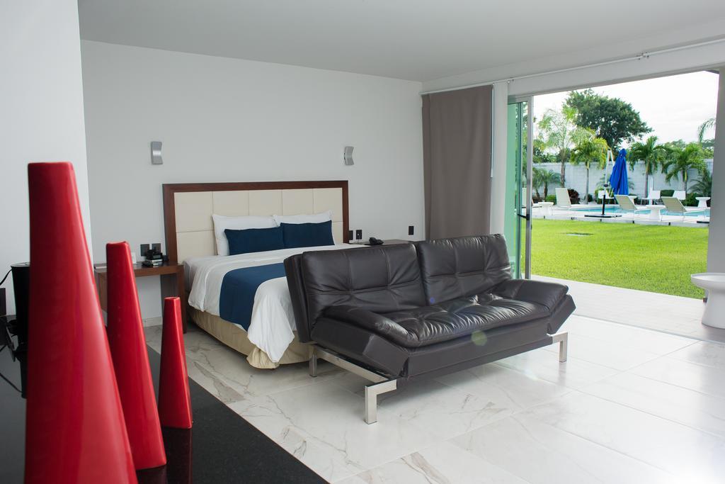Hotel Aqua Spa & Resort มาร์ติเนซ เดอ ลา ทอเร ภายนอก รูปภาพ