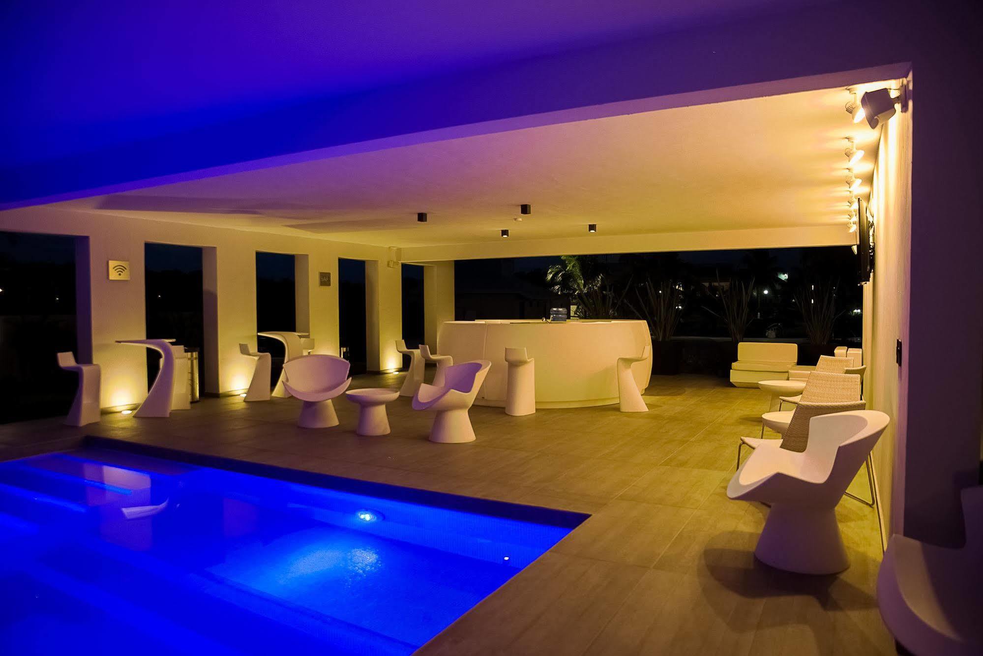 Hotel Aqua Spa & Resort มาร์ติเนซ เดอ ลา ทอเร ภายนอก รูปภาพ